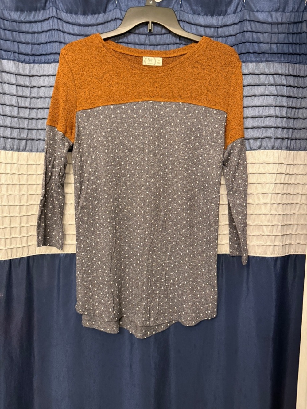 Maurices Two-Tone Long Sleeve Top - Rust & Heather Gray Dot